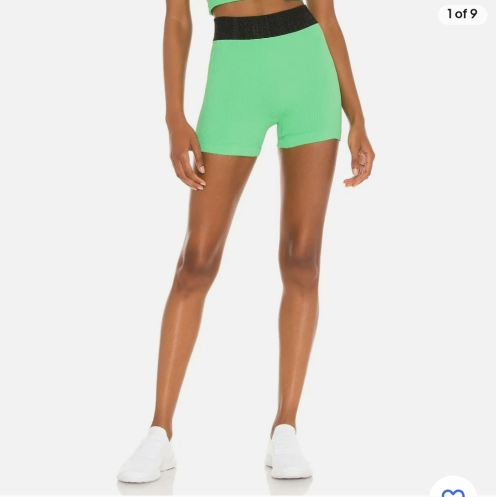 Free People Movement Seamless Prajna biker short M/L‎ - Picture 5 of 6